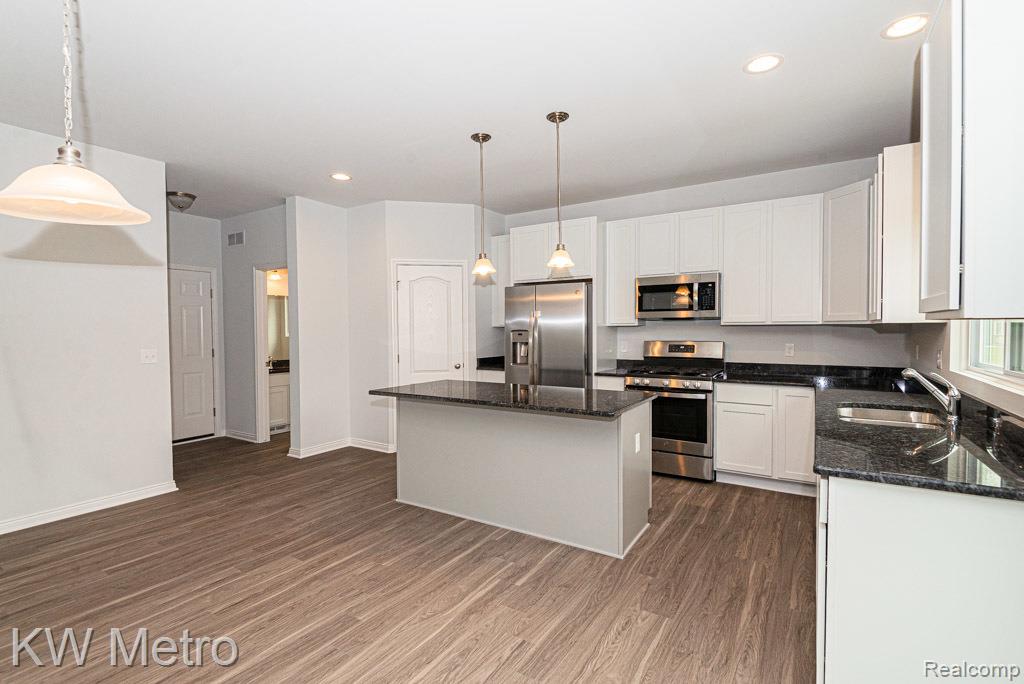 34616 John Bartley Circle Property Photo 6