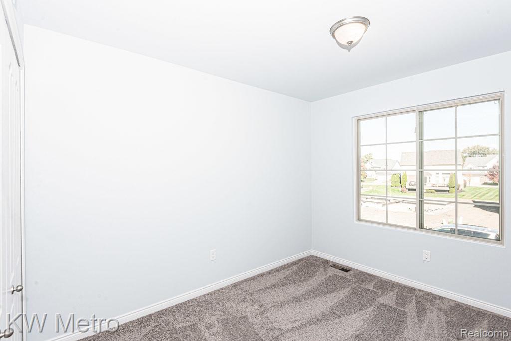 34616 John Bartley Circle Property Photo 16