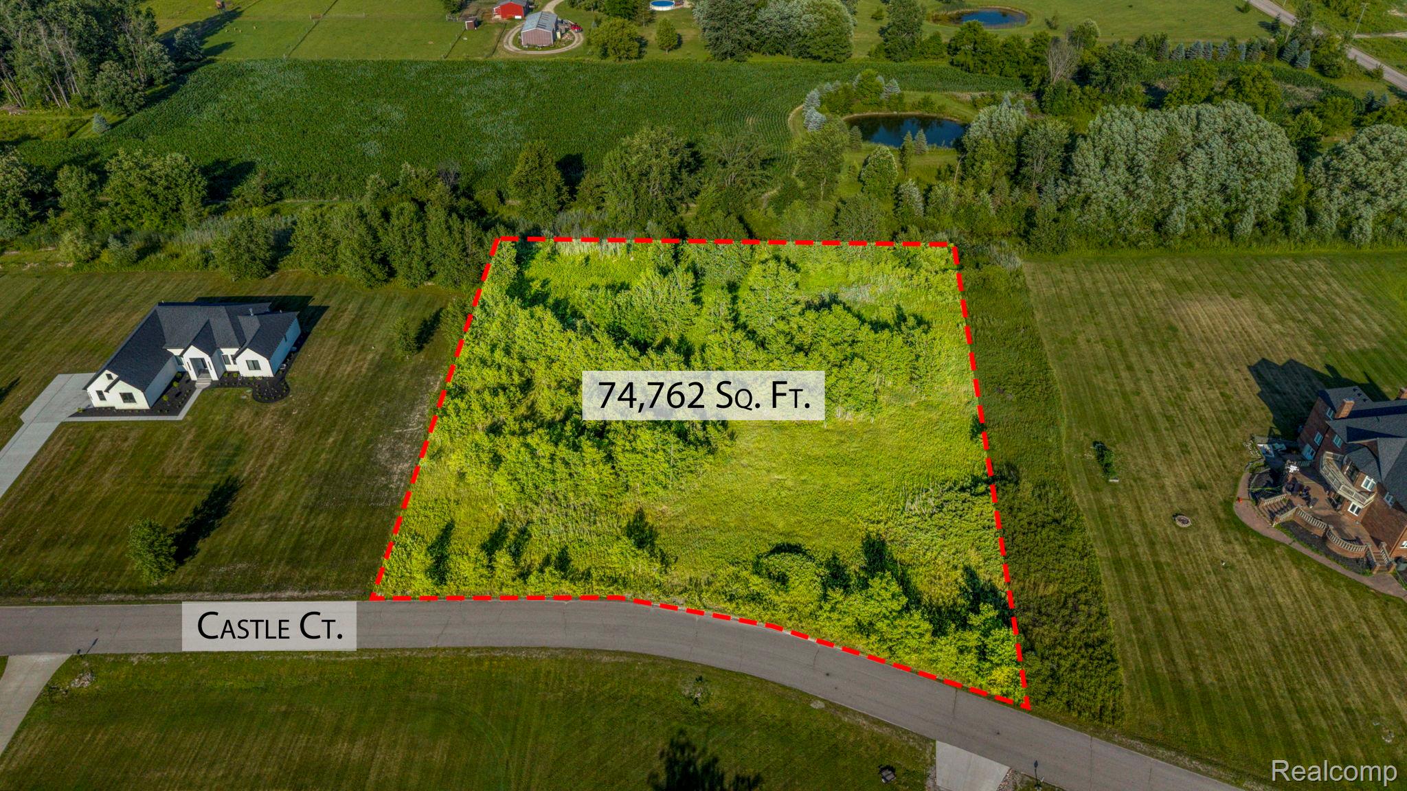 73160 Castle Court Property Photo 1