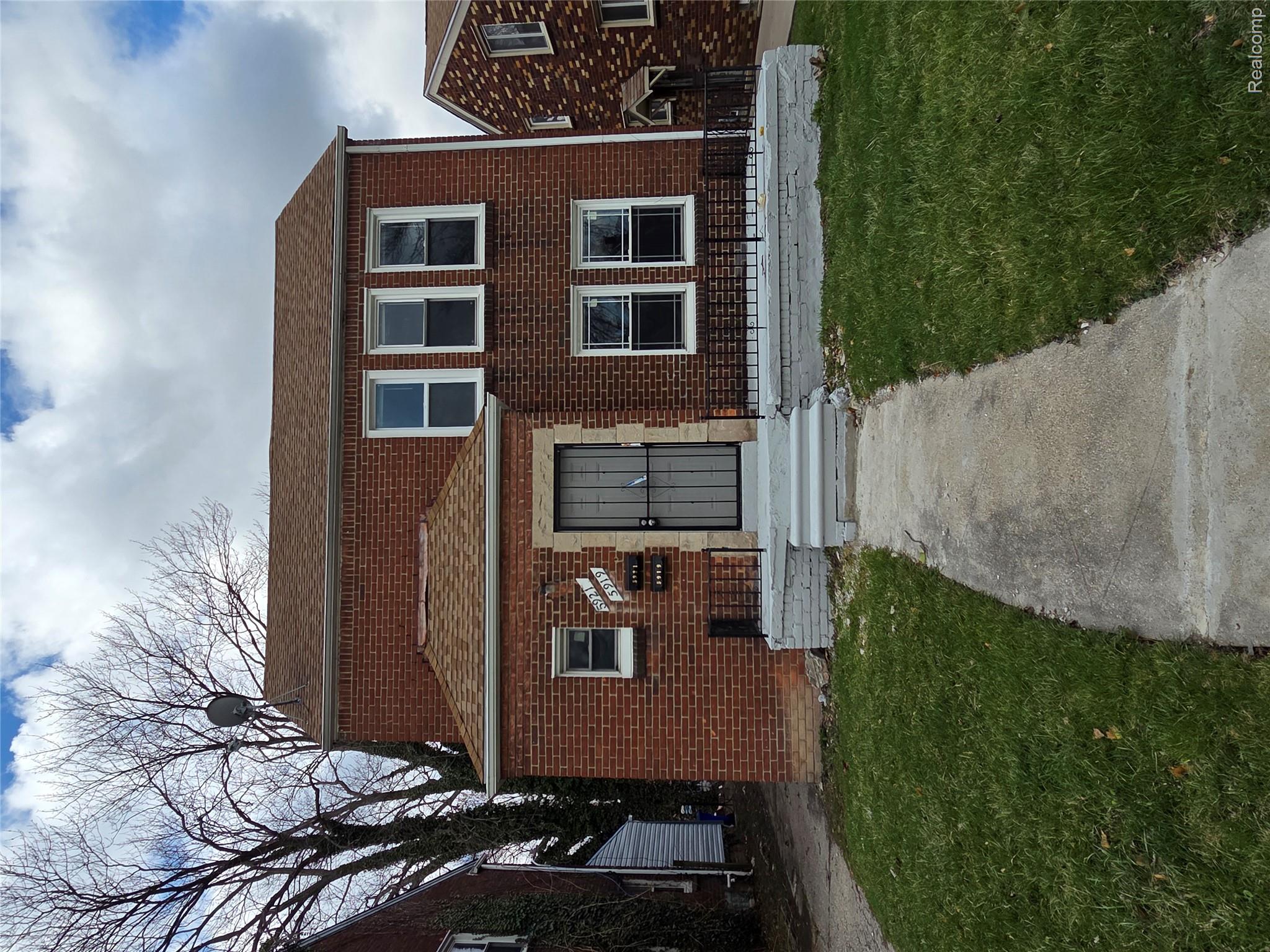 5921 Balfour Road Property Photo 1