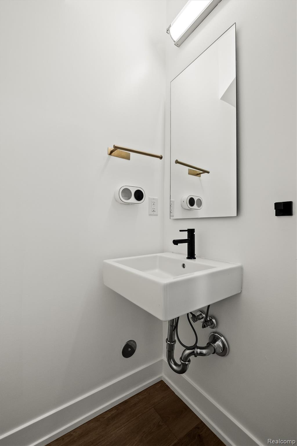 2828 John R Street 57 Property Photo 9