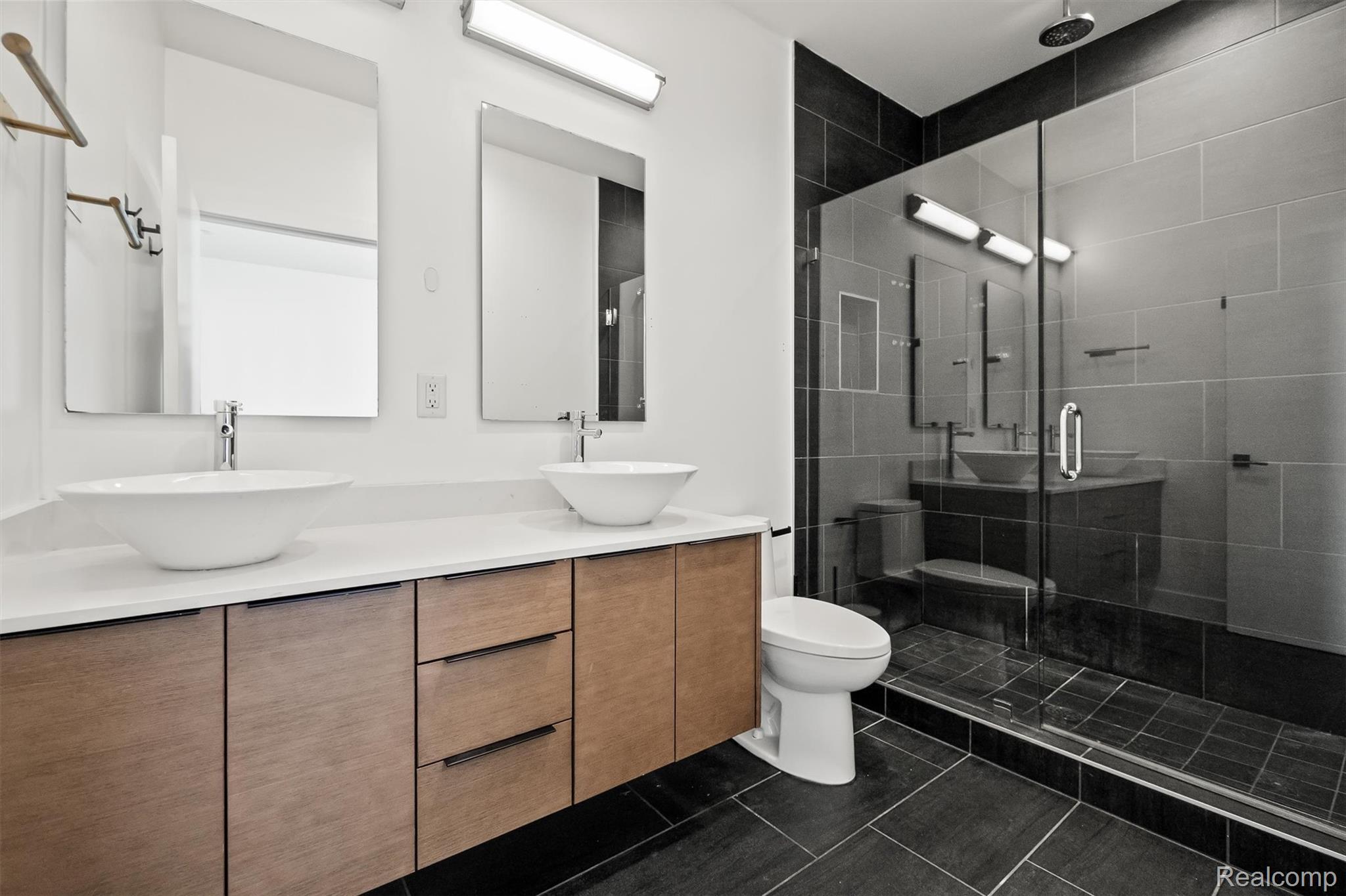 2828 John R Street 57 Property Photo 12
