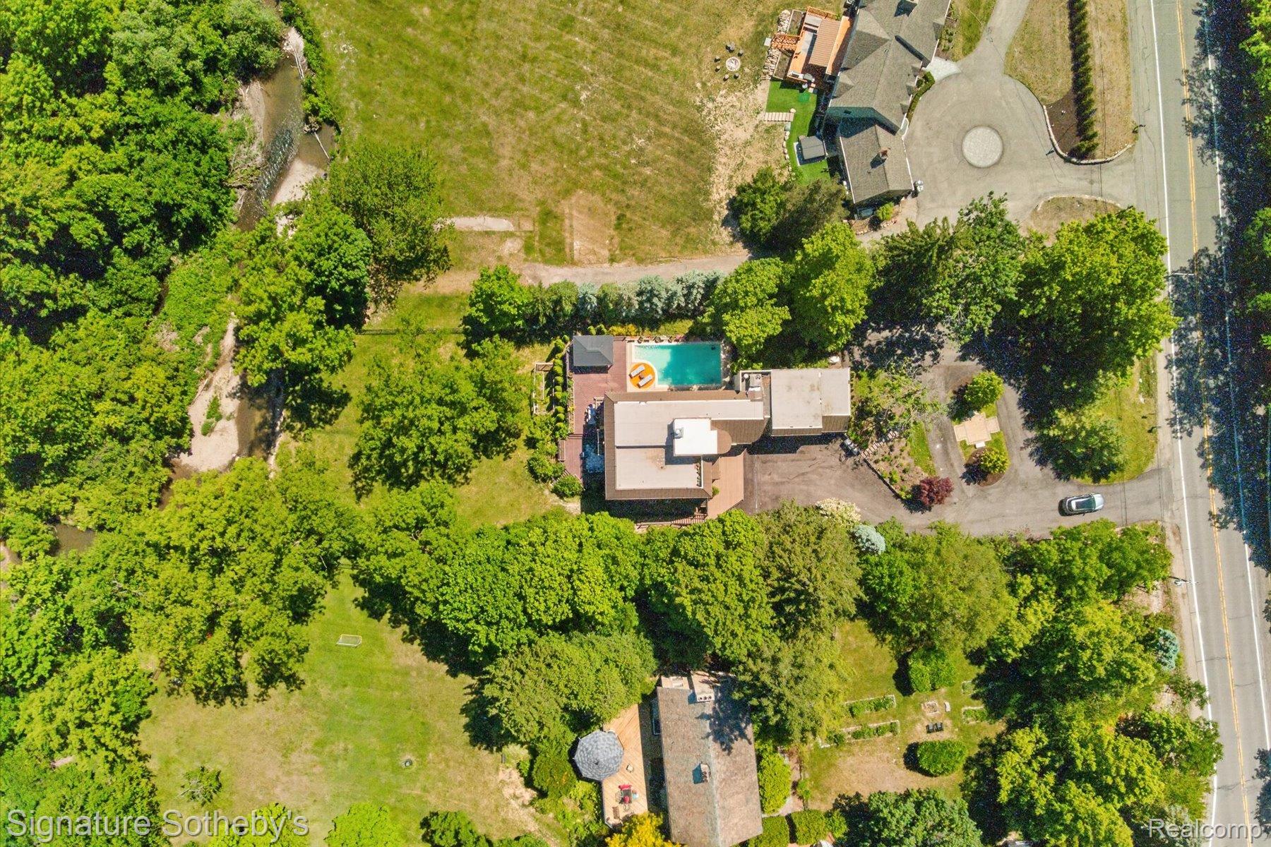 30650 Lahser Road Property Photo 91
