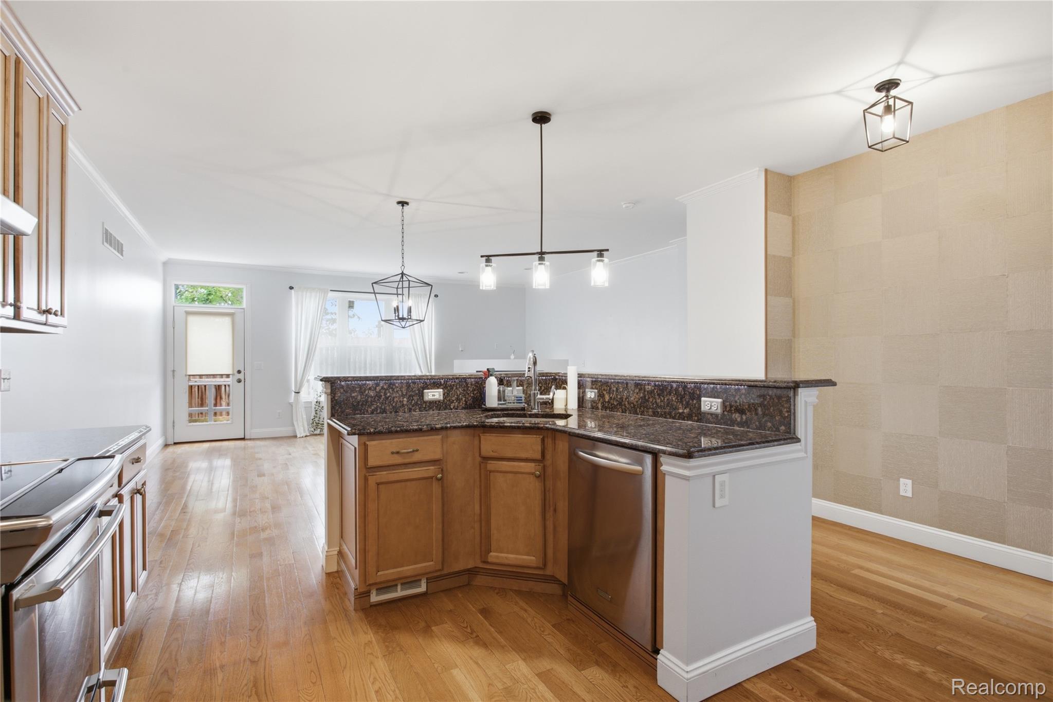 3025 Aspen Lane Property Photo 9