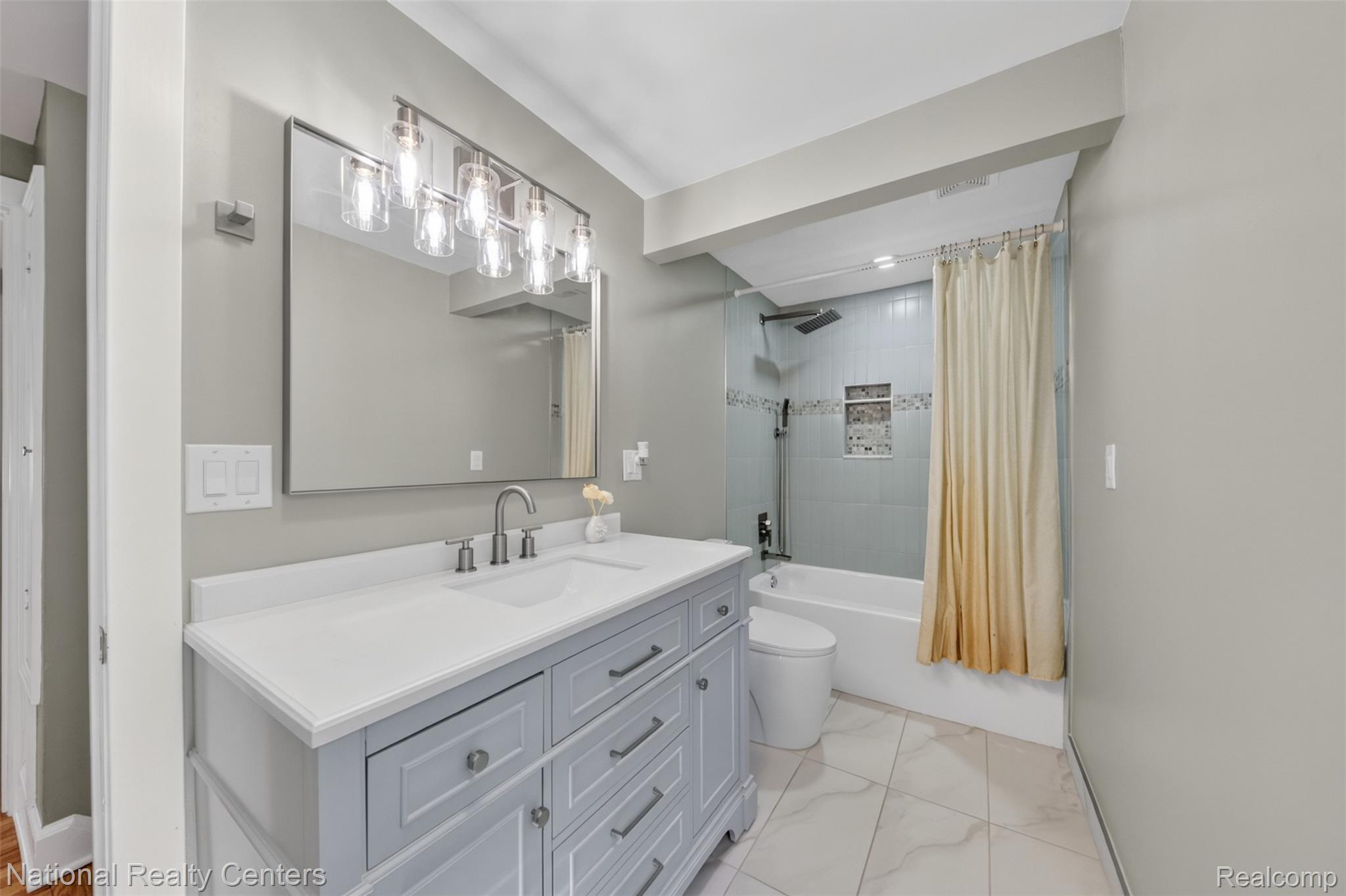 1905 Steere Place Property Photo 31