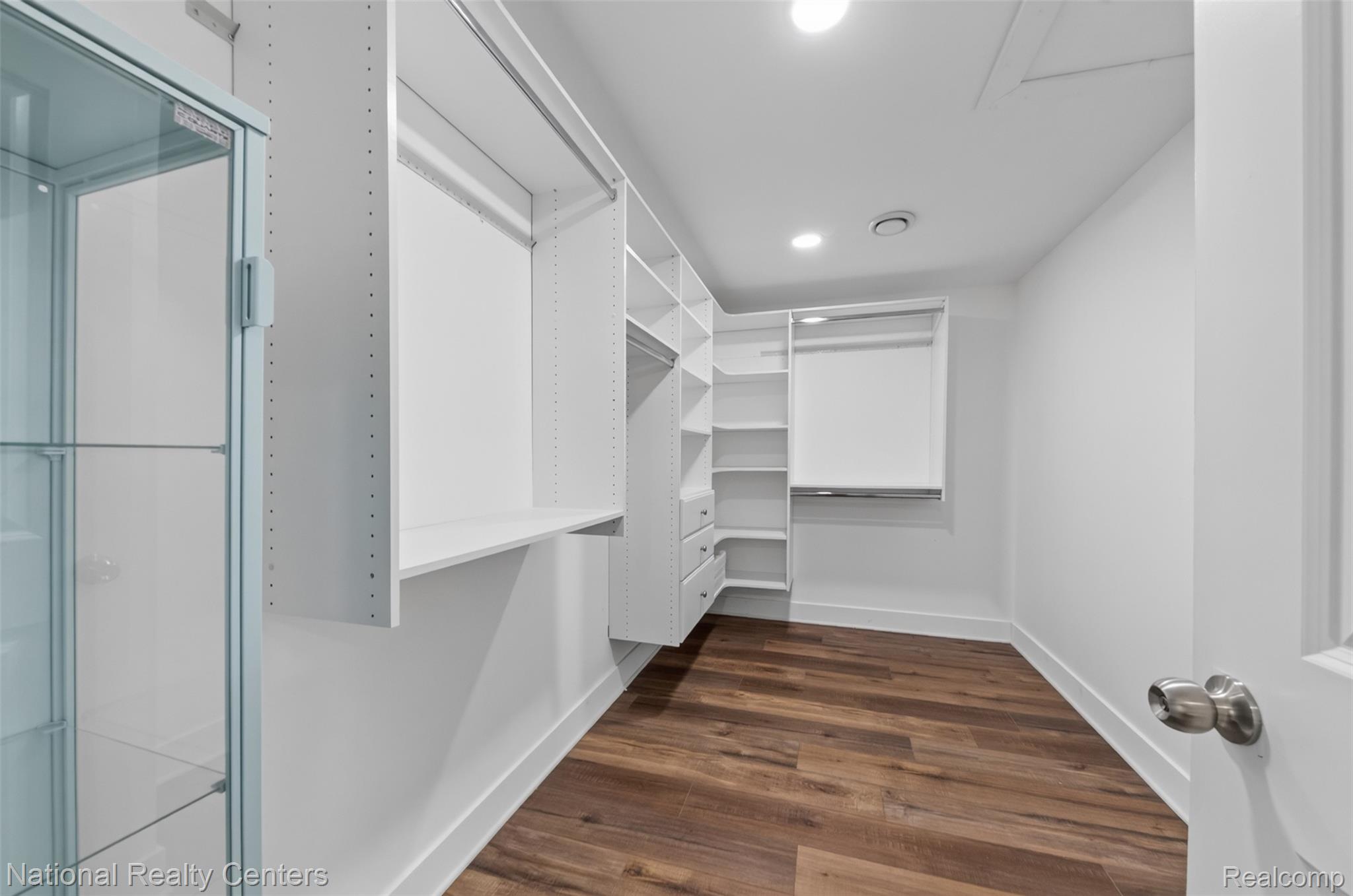 1905 Steere Place Property Photo 37