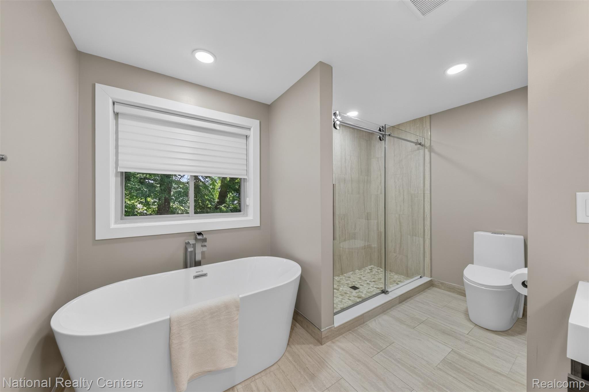 1905 Steere Place Property Photo 39