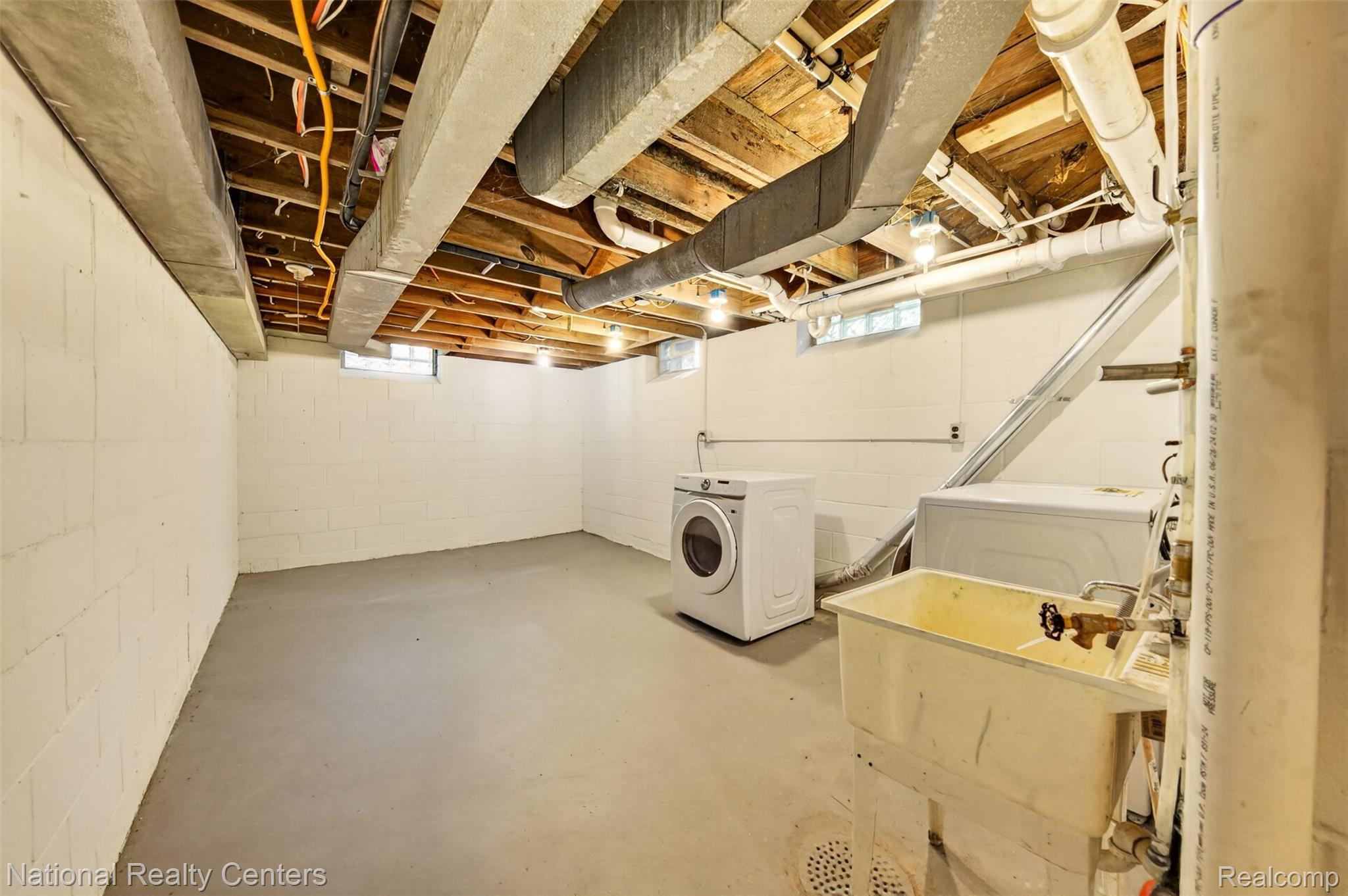 1905 Steere Place Property Photo 51