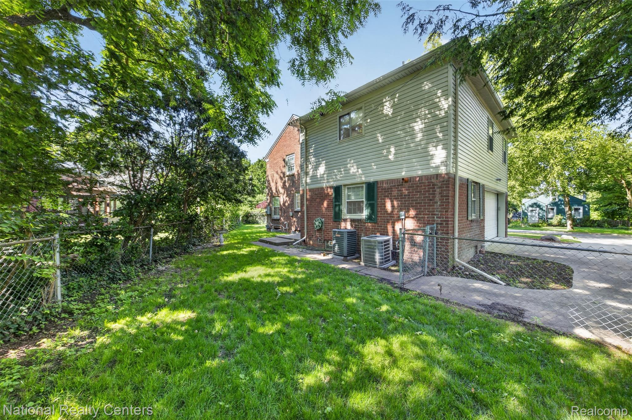 1905 Steere Place Property Photo 68