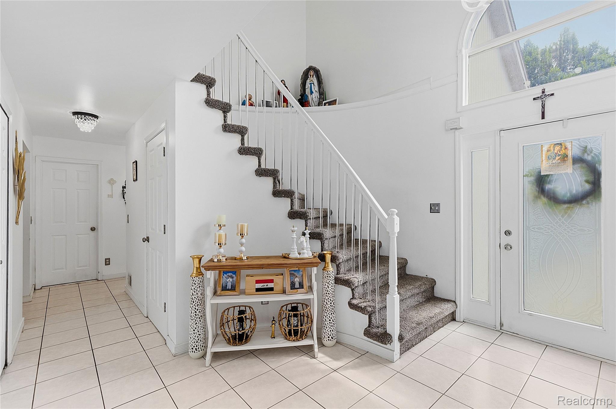 52279 Matterhorn Drive Property Photo 4
