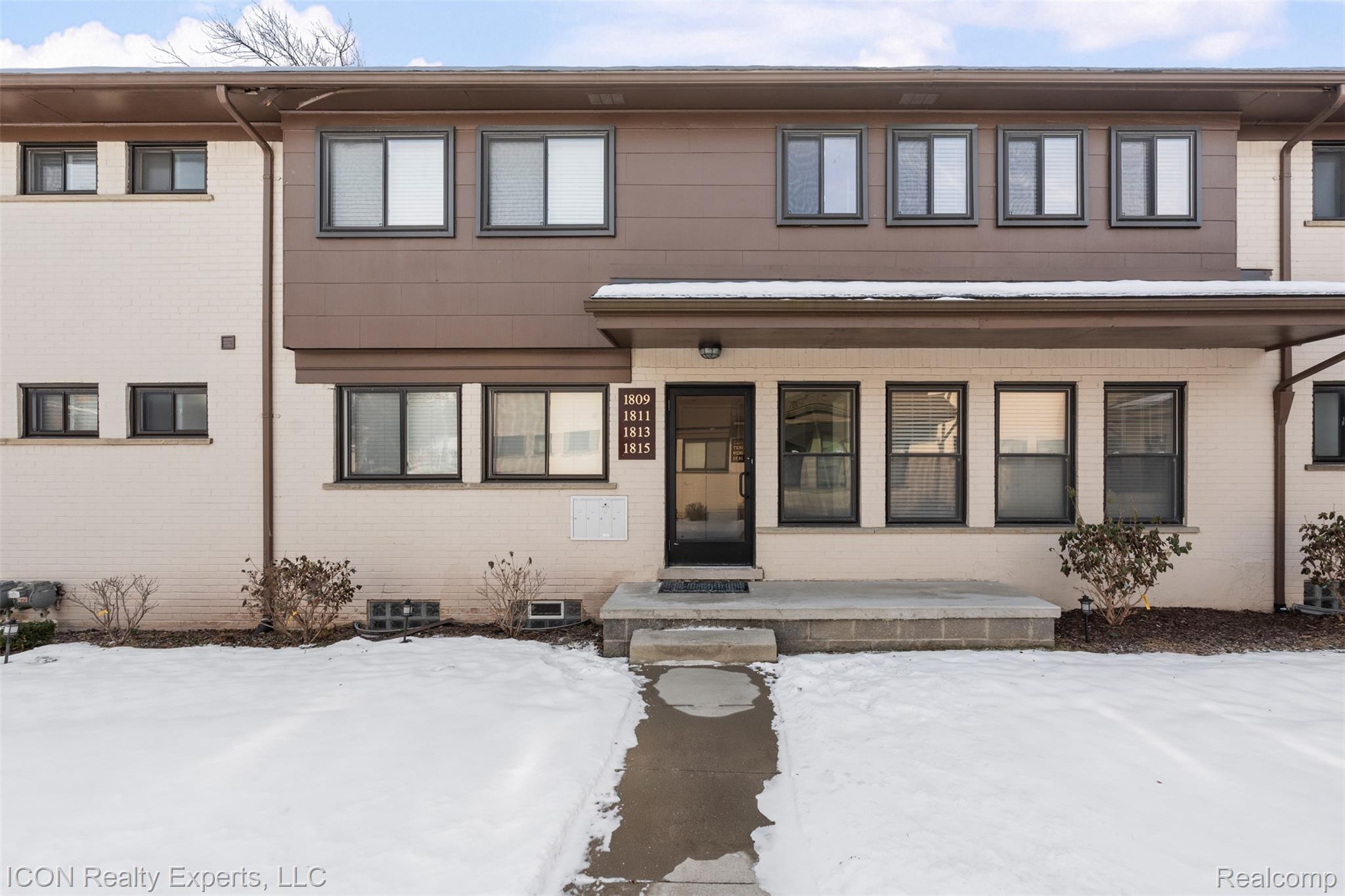 1809 Farnum Avenue Property Photo 1