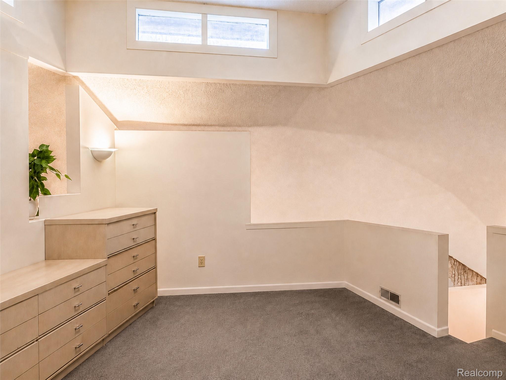 28966 Sibley Road Property Photo 37