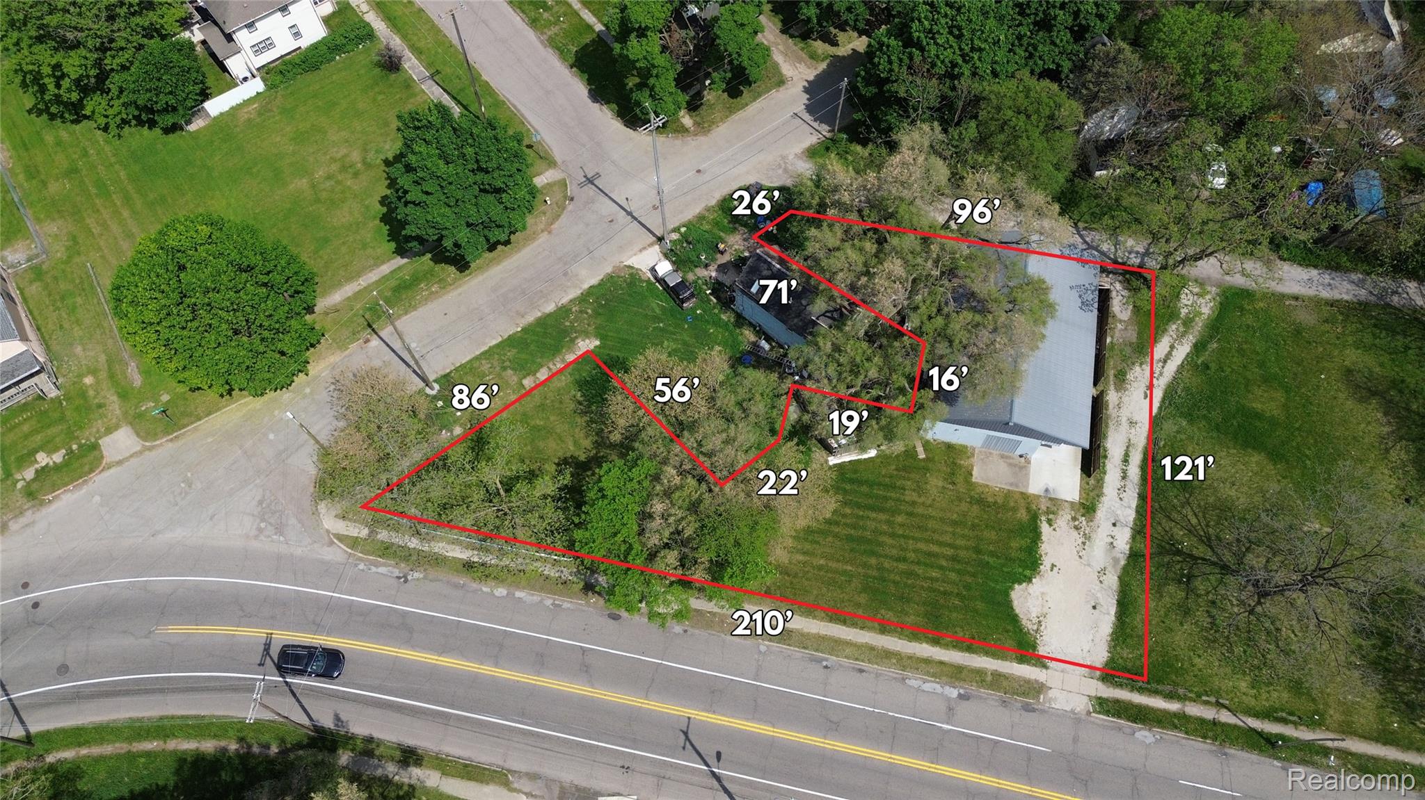 713 Fenton Road Property Photo 4
