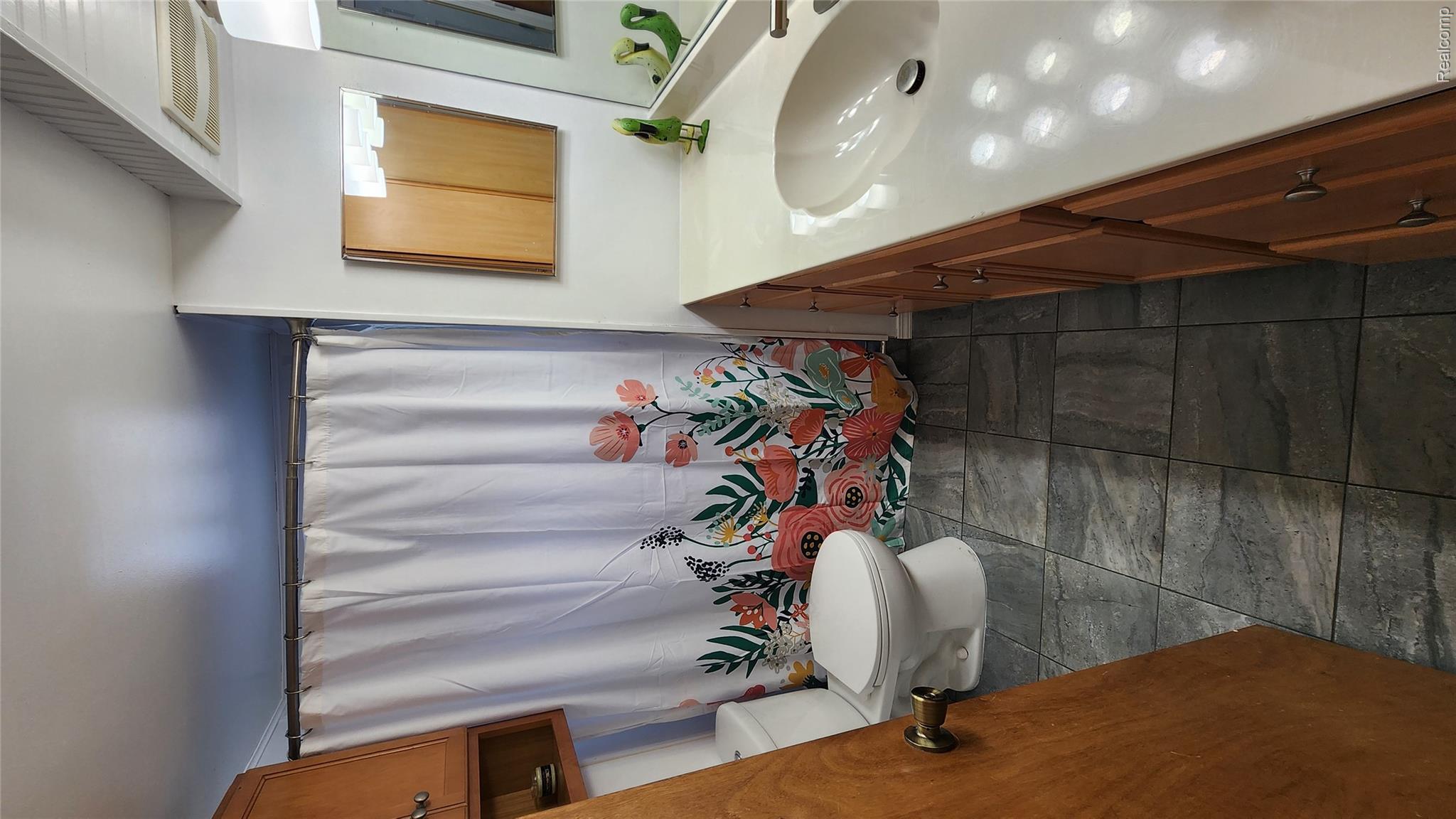4314 Taral Terrace Drive Property Photo 10