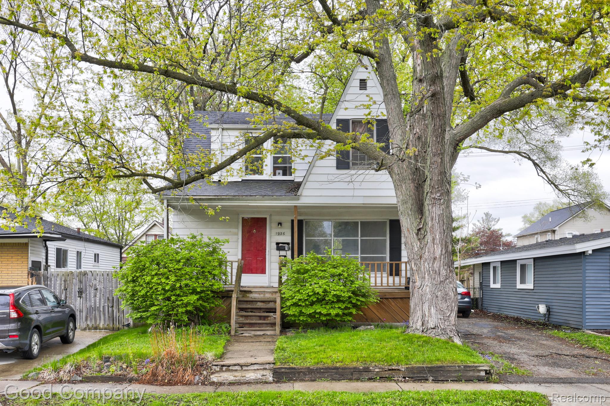 1936 Farrow Street Property Photo 1