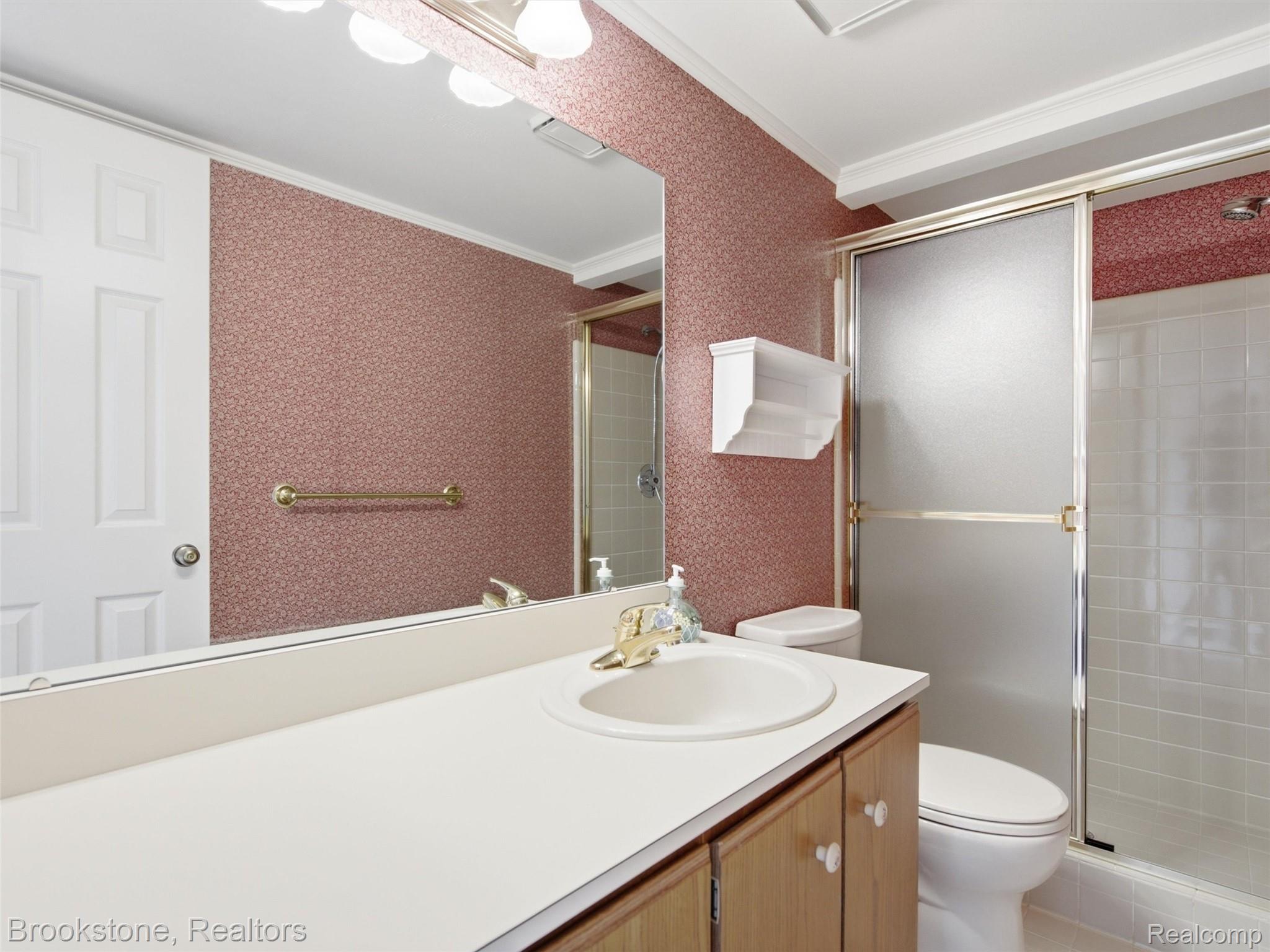 1082 Country Club Drive 84 Property Photo 15