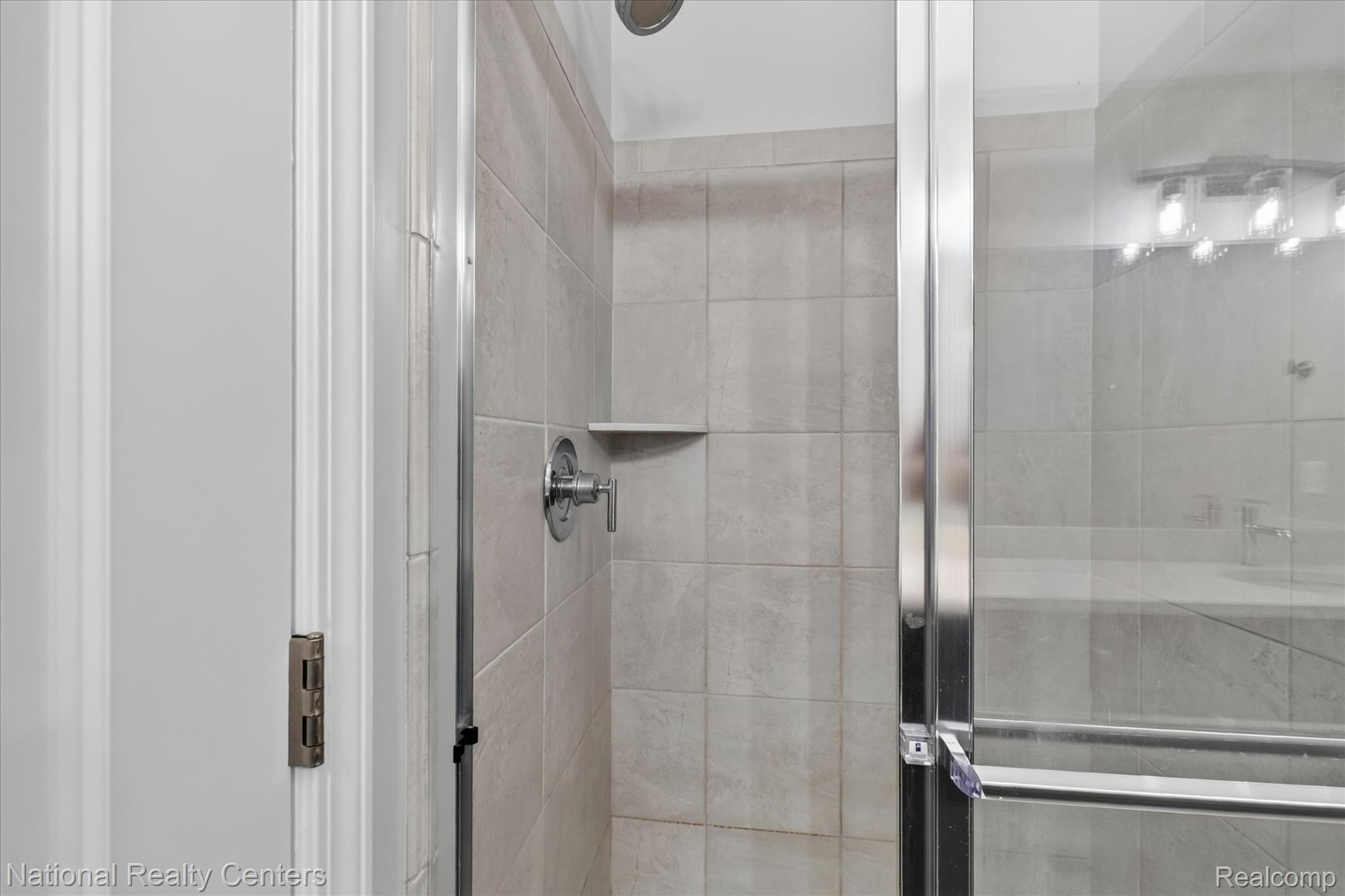 565 Jenny Way Property Photo 20