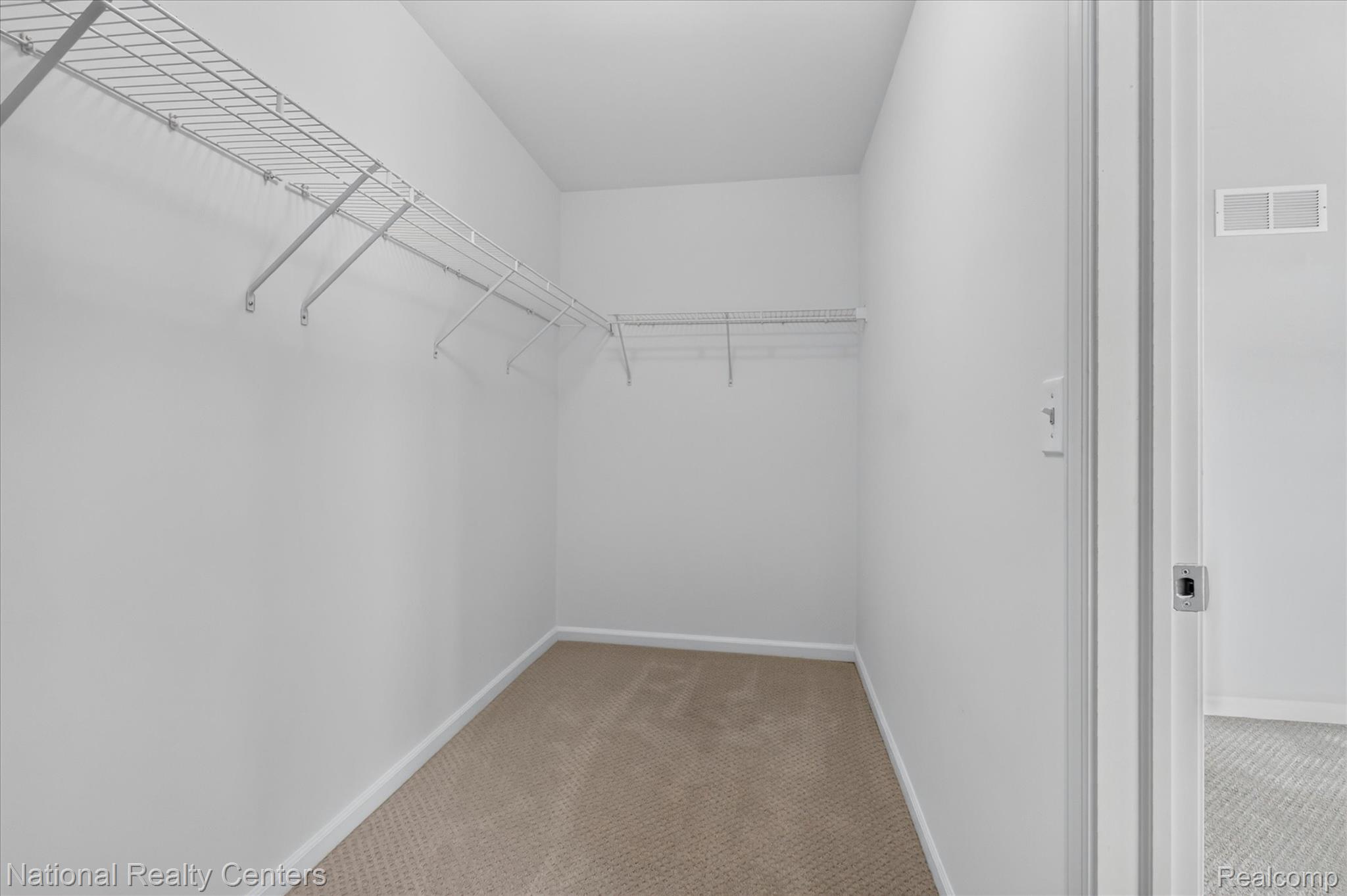 565 Jenny Way Property Photo 25