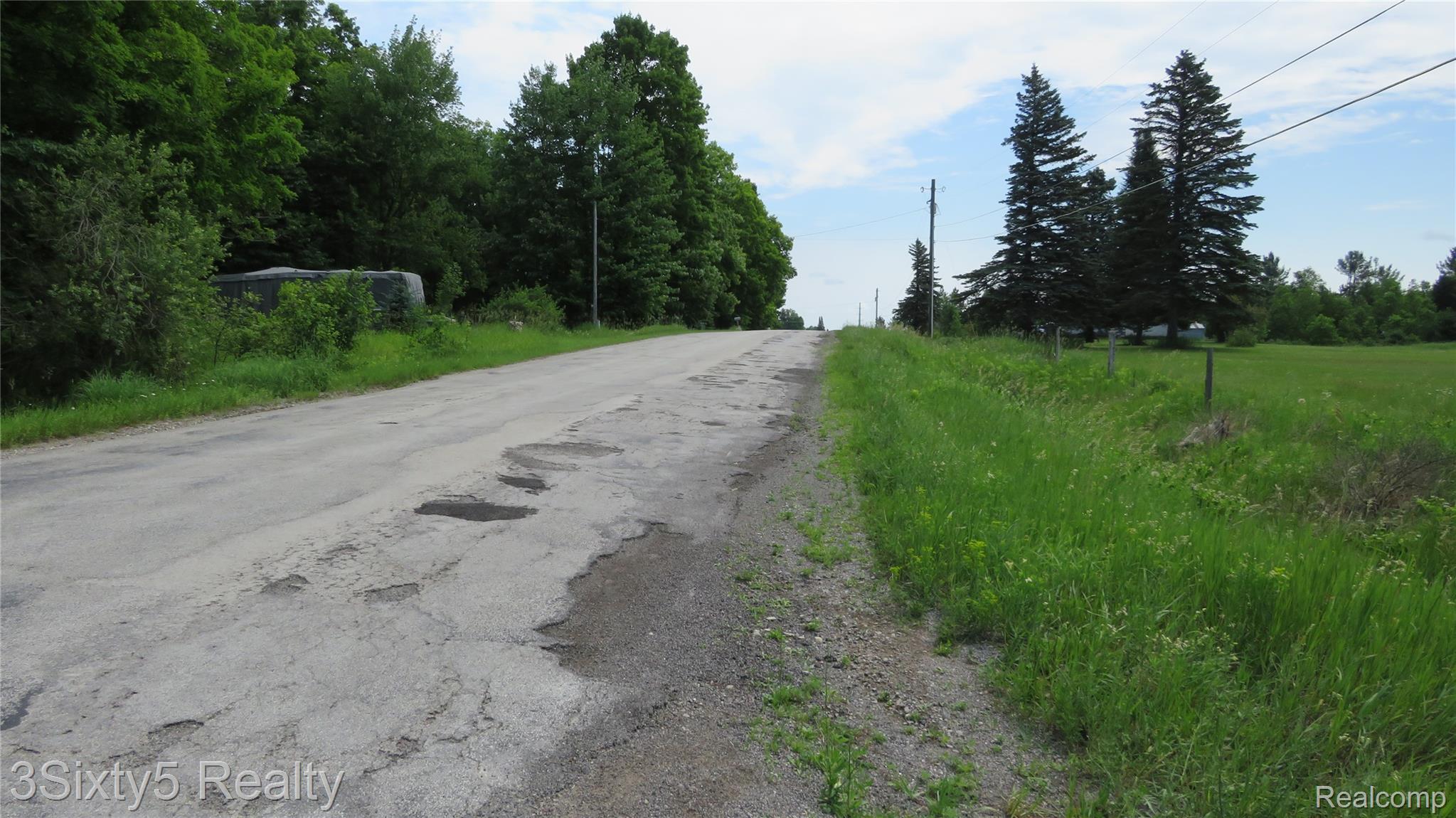 20661 Hackett Lake Highway Property Photo 5