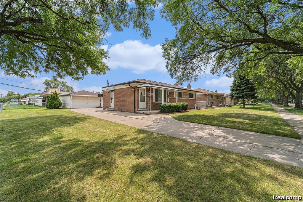 32960 Oakview Drive Property Photo 1
