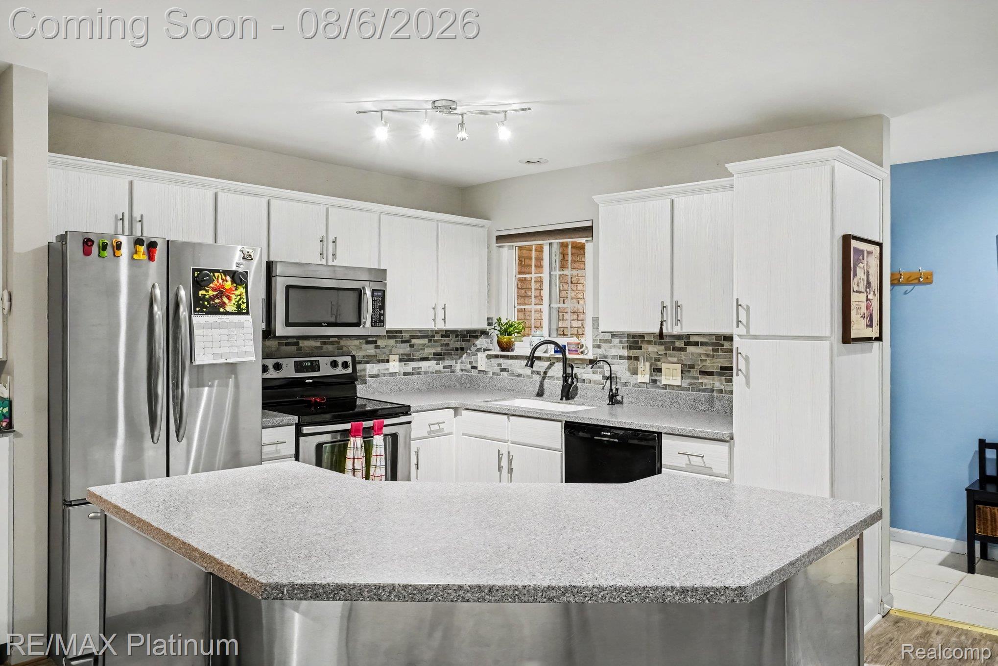 10404 Fawn Ridge Trail Property Photo 6