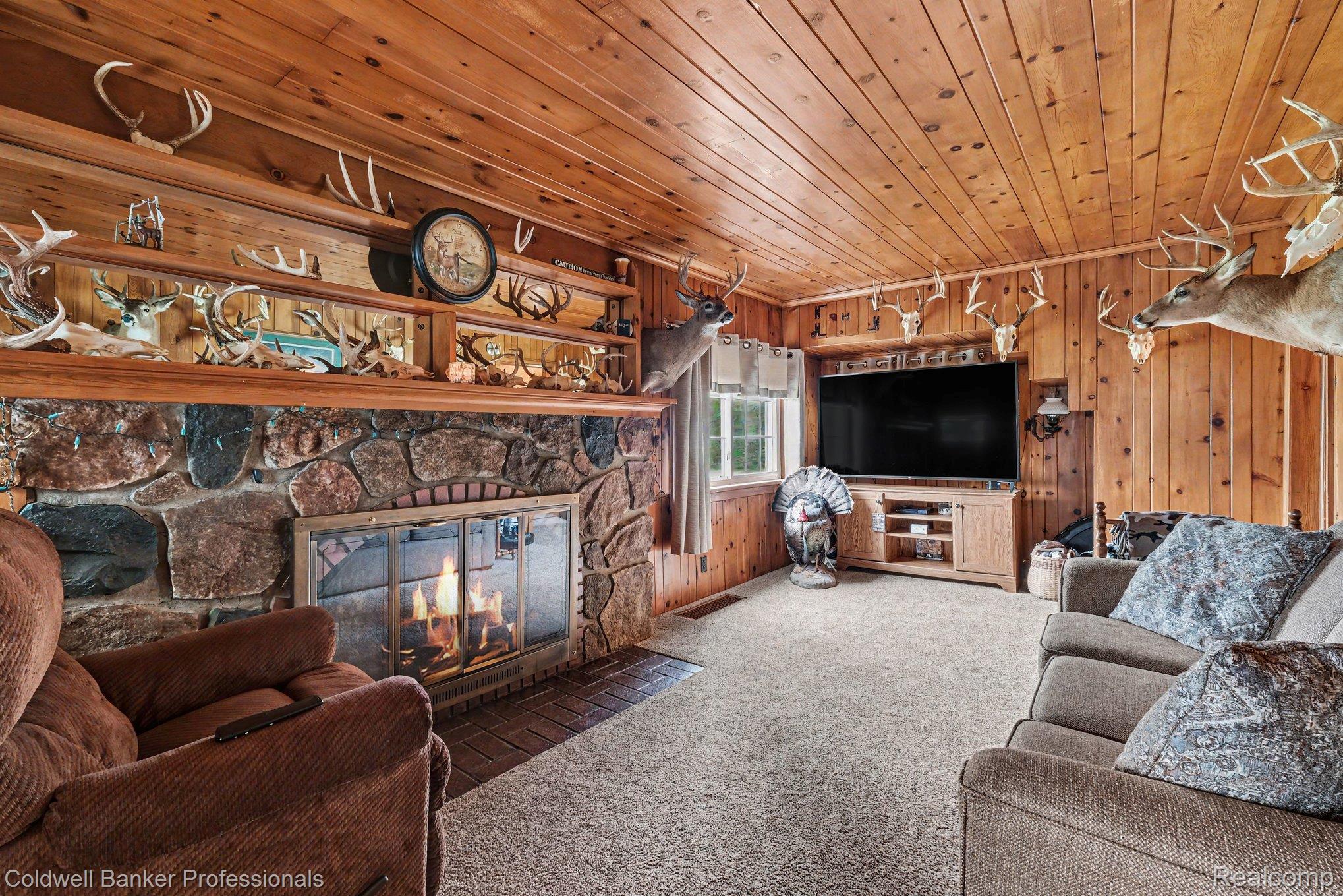 3105 E Dodge Road Property Photo 7