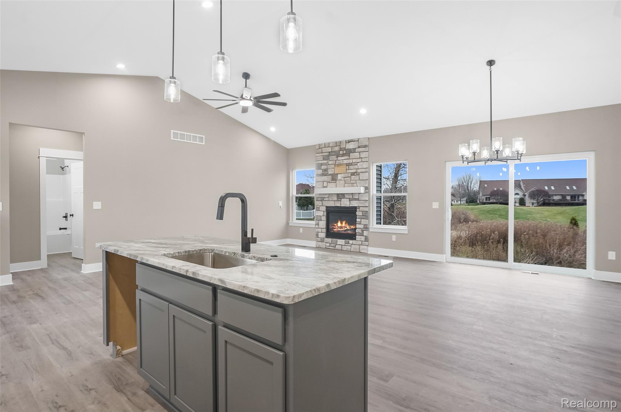 1315 Park Ridge Pointe Property Photo 12