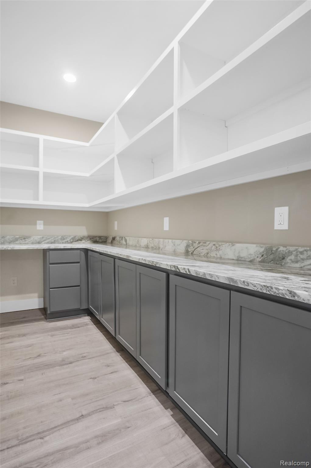 1315 Park Ridge Pointe Property Photo 13