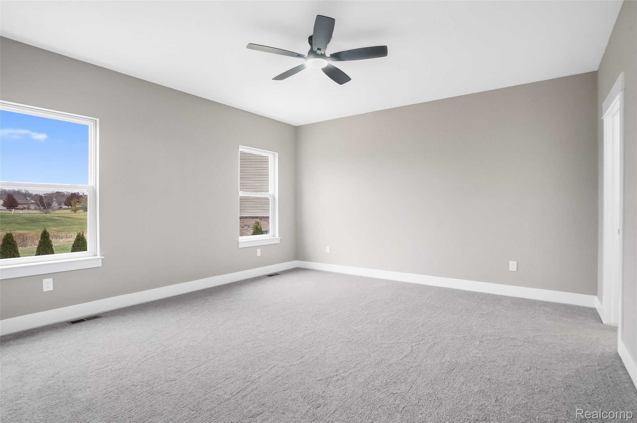 1315 Park Ridge Pointe Property Photo 15