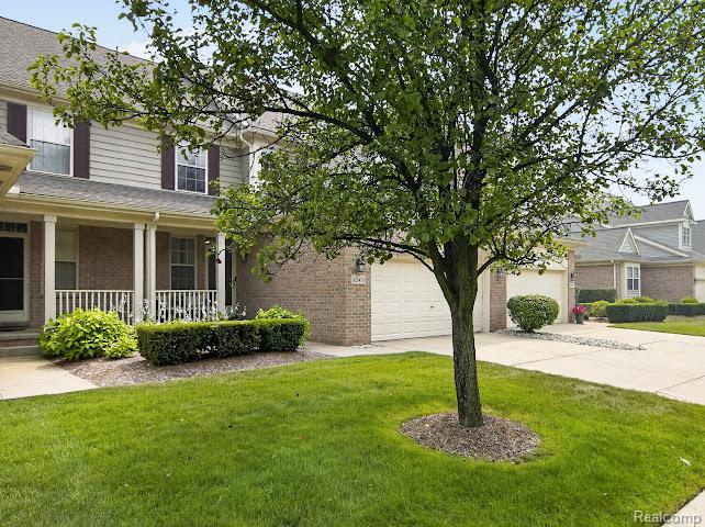 32969 Brookside Circle 18 Property Photo 8
