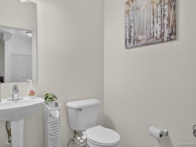 32969 Brookside Circle 18 Property Photo 13