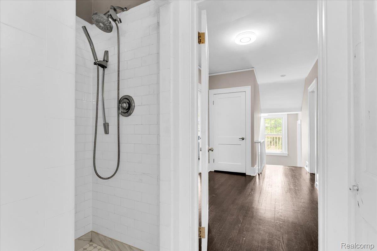 2007 W Boston Boulevard Property Photo 31