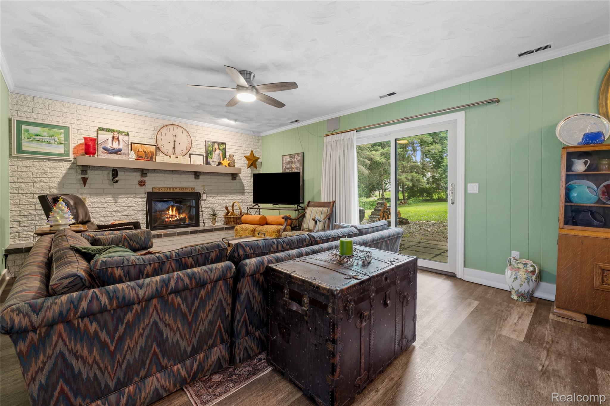 6180 Meyer Avenue Property Photo 15