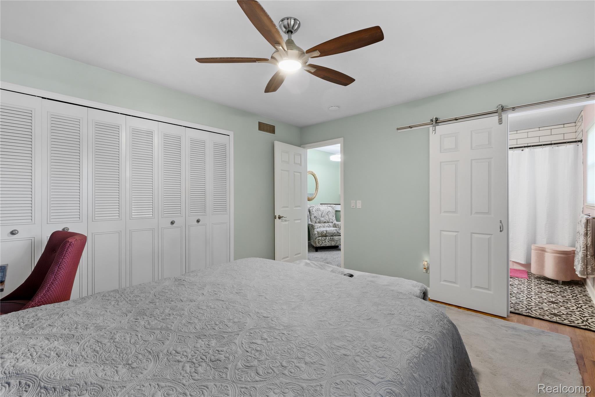 6180 Meyer Avenue Property Photo 23