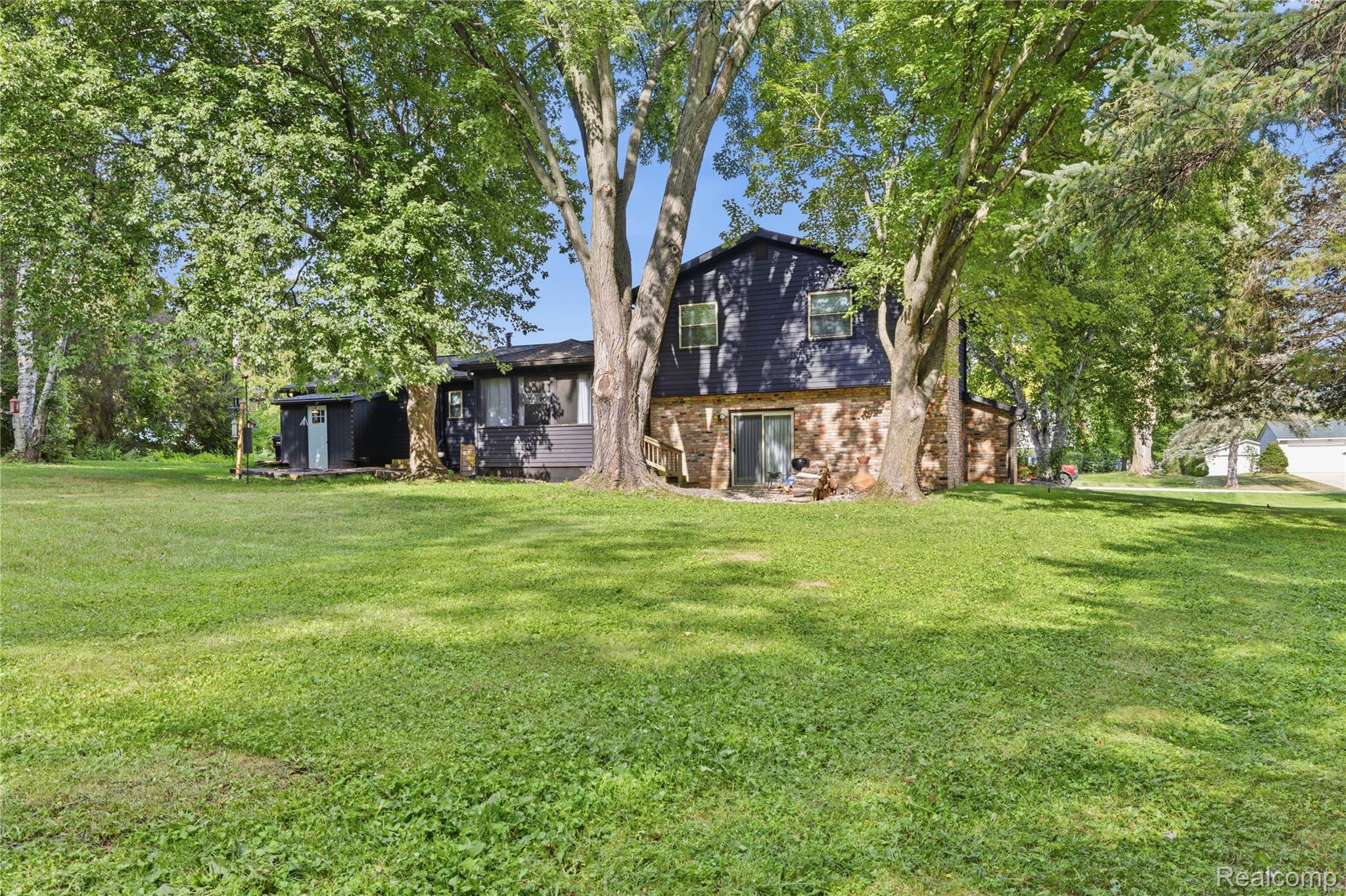 6180 Meyer Avenue Property Photo 31