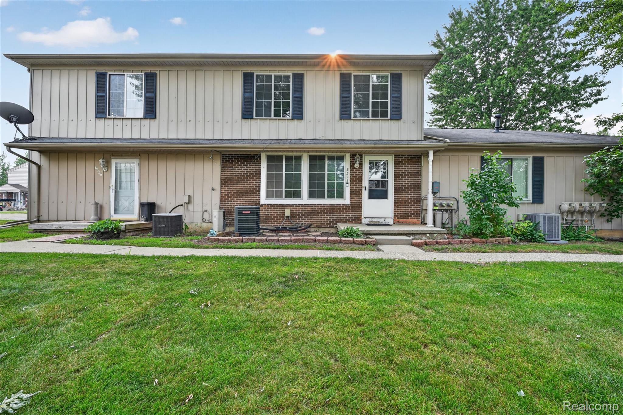 8324 N Genesee Road Property Photo 1