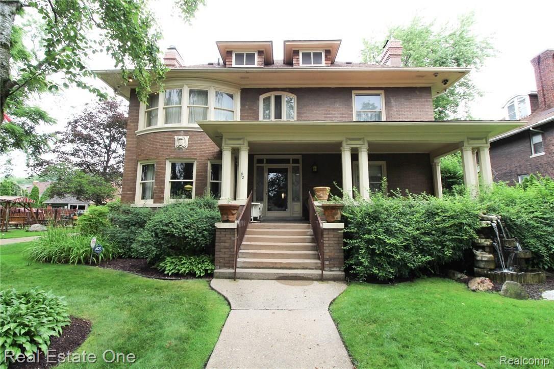 90 EDISON Street Property Photo 1