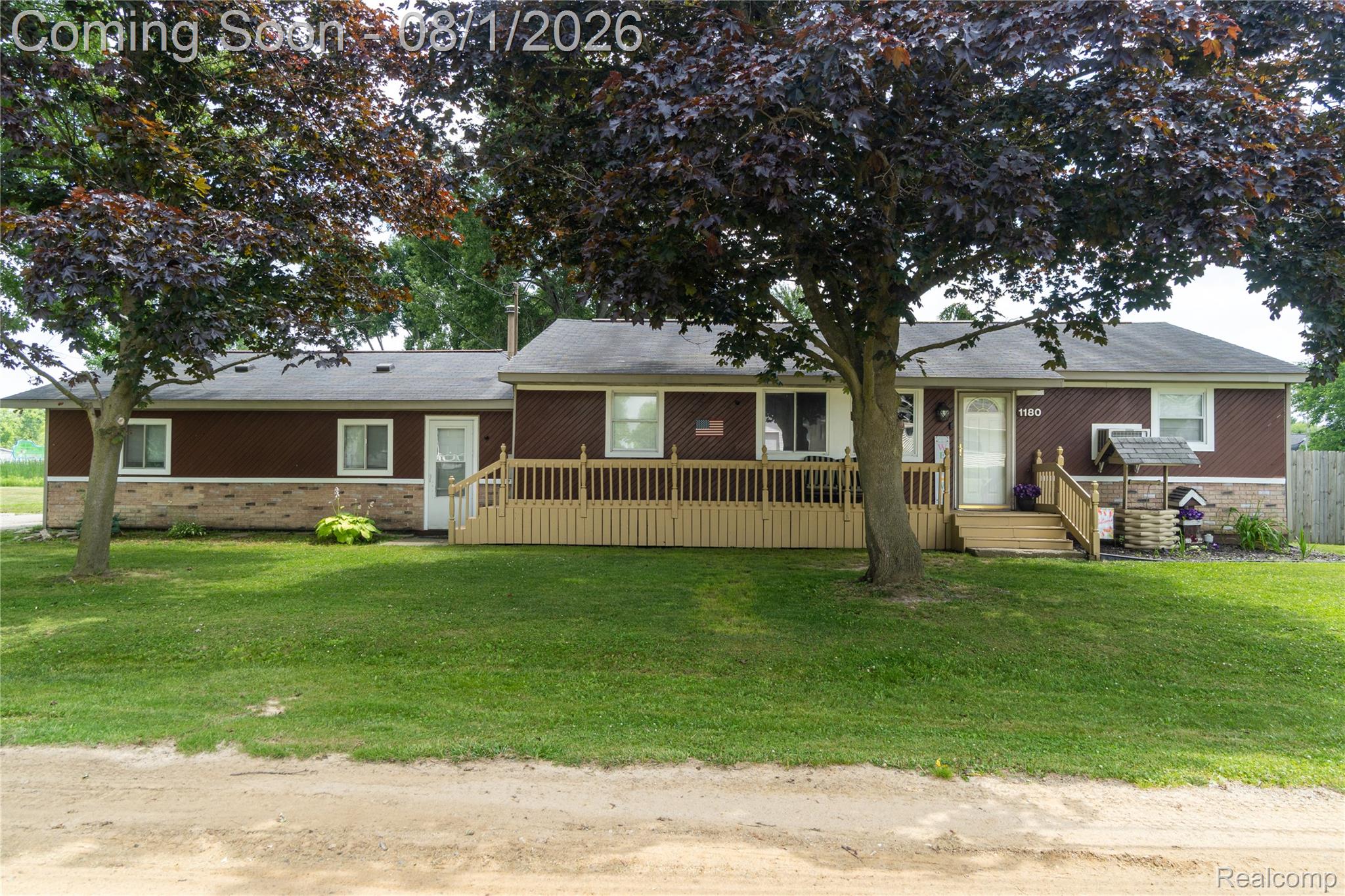 1180 Haven Street Property Photo 1