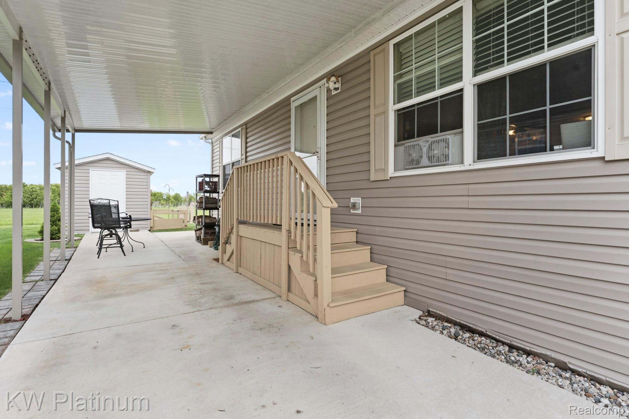 24494 Edwin Property Photo 4