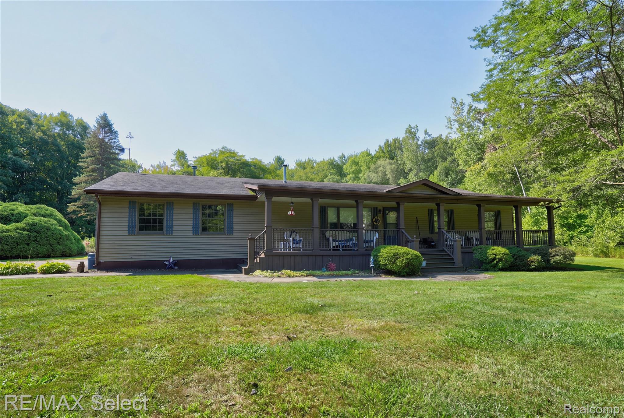 7030 Rathbun Road Property Photo 2