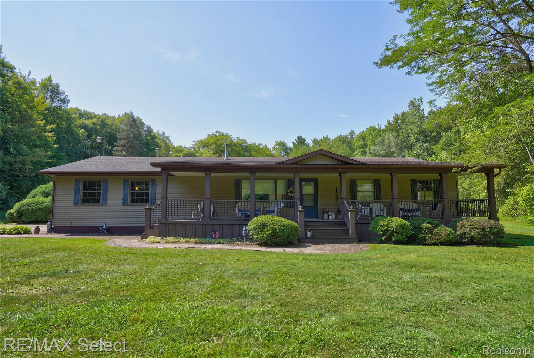 7030 Rathbun Road Property Photo 3