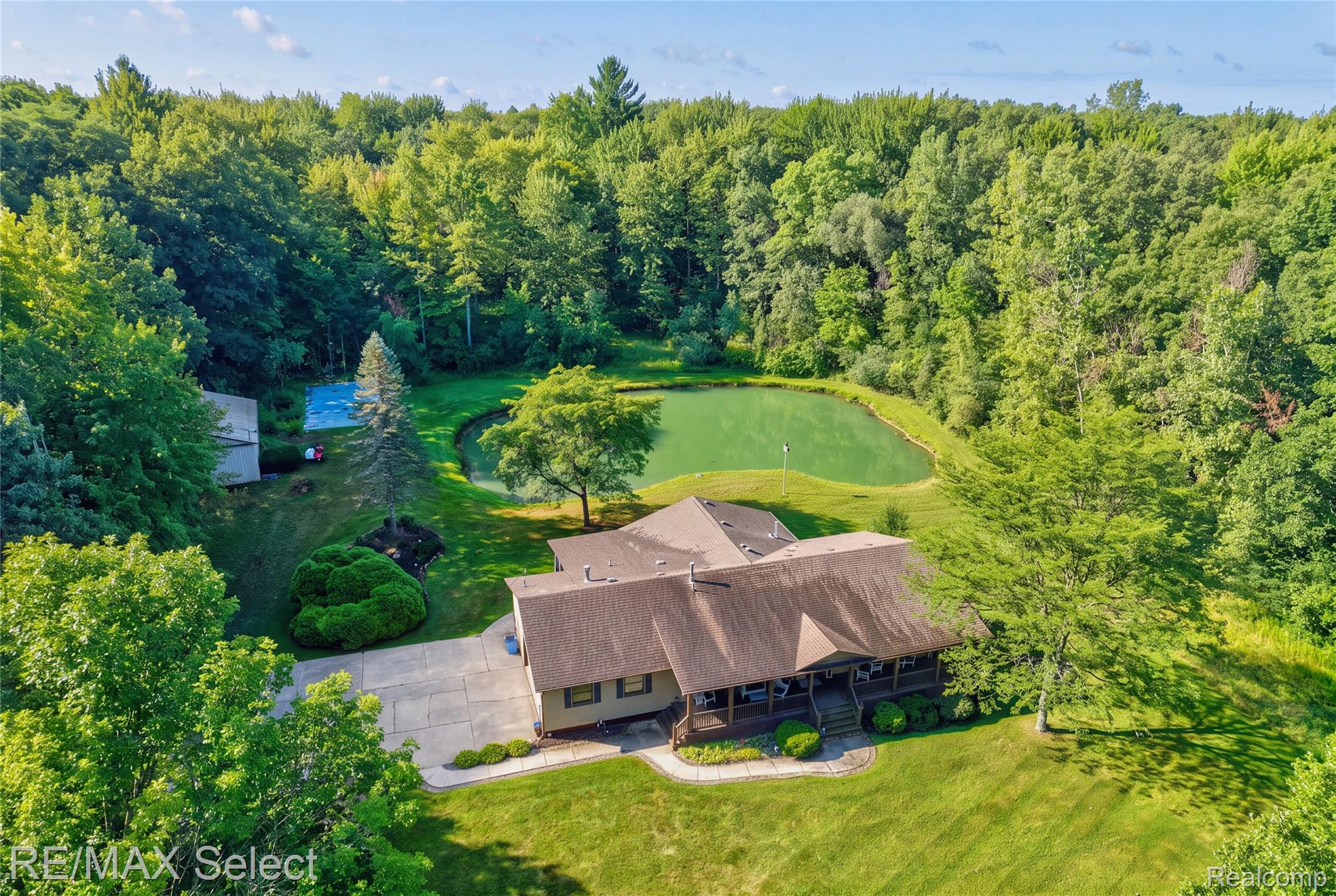7030 Rathbun Road Property Photo 16