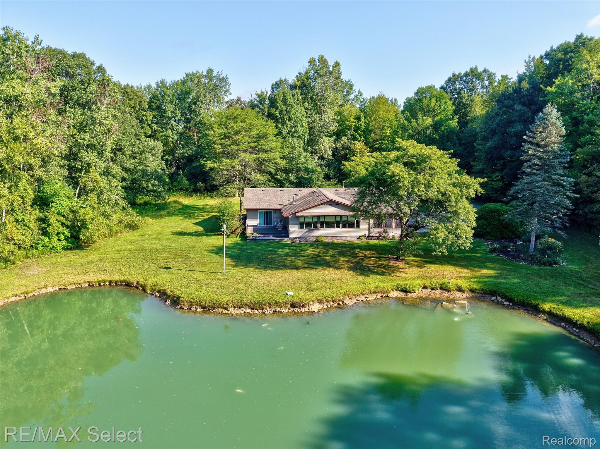 7030 Rathbun Road Property Photo 17
