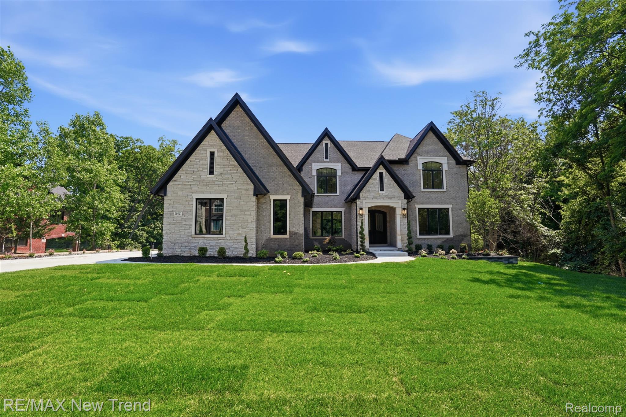 28943 Wintergreen Property Photo 1