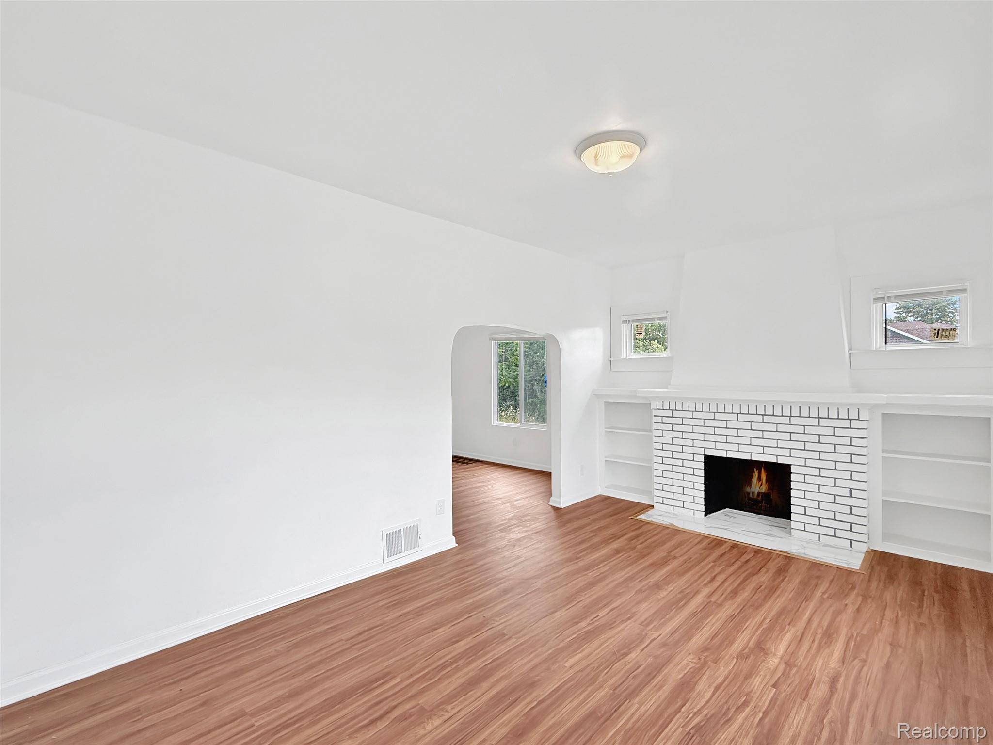 3690 Nottingham Road Property Photo 5