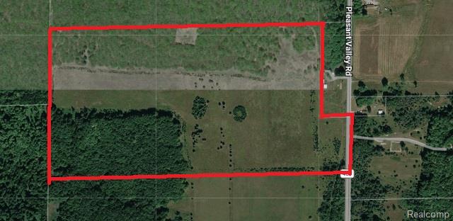 18876 Pleasant Valley Road Property Photo 3