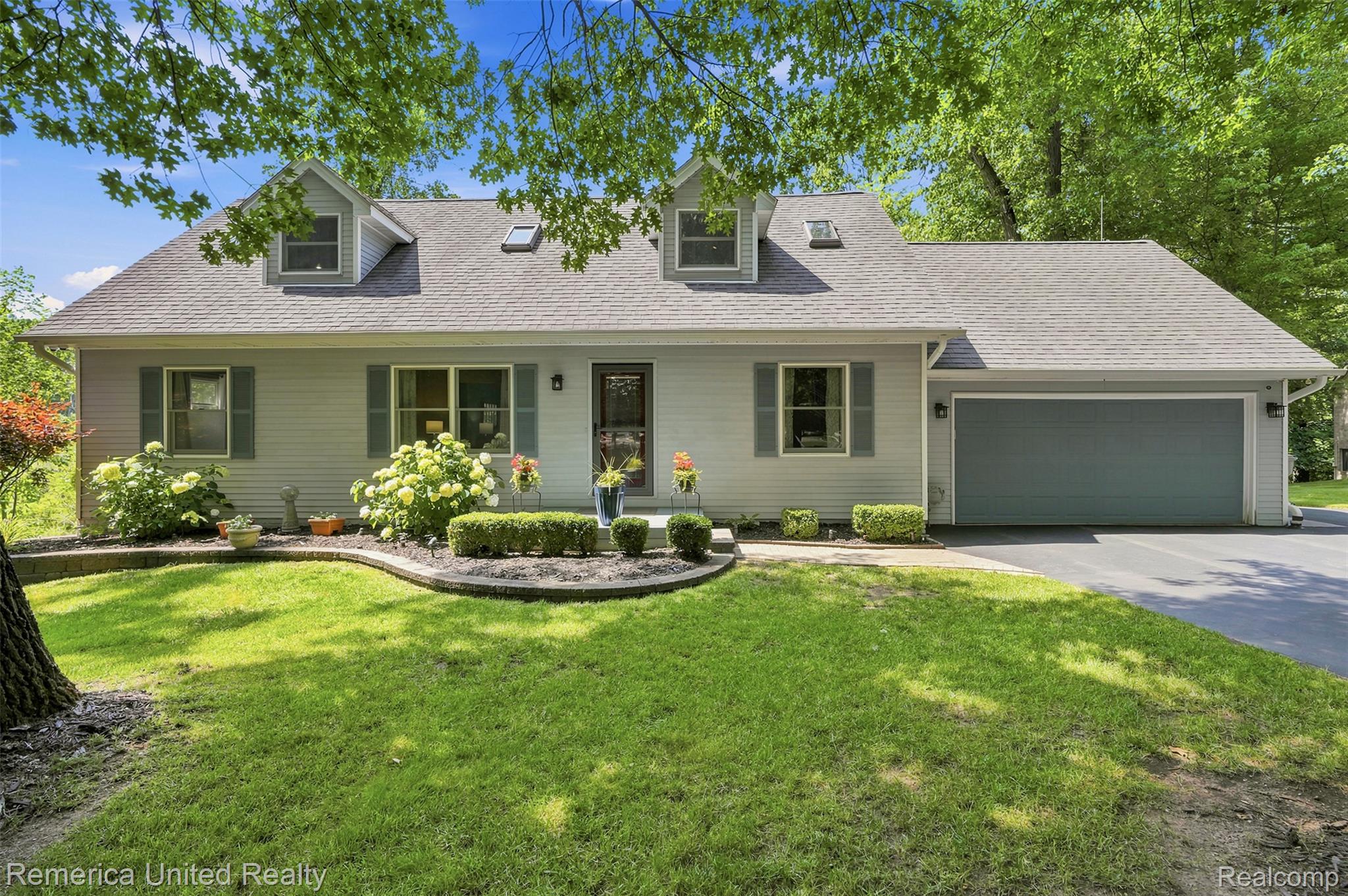 11922 Cody Creek Court Property Photo 5