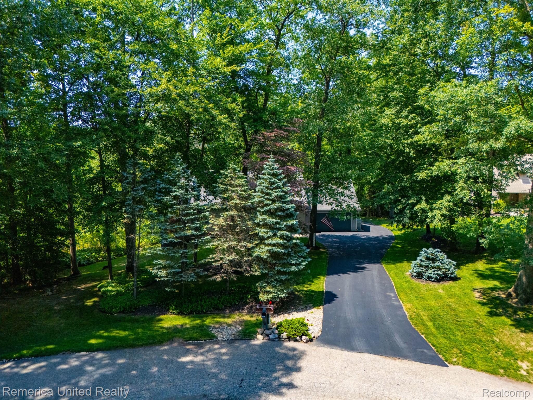 11922 Cody Creek Court Property Photo 68