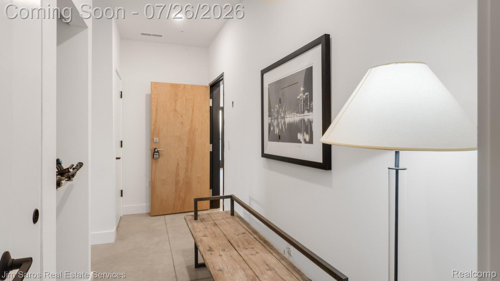1201 Woodward Heights #14 Property Photo 4