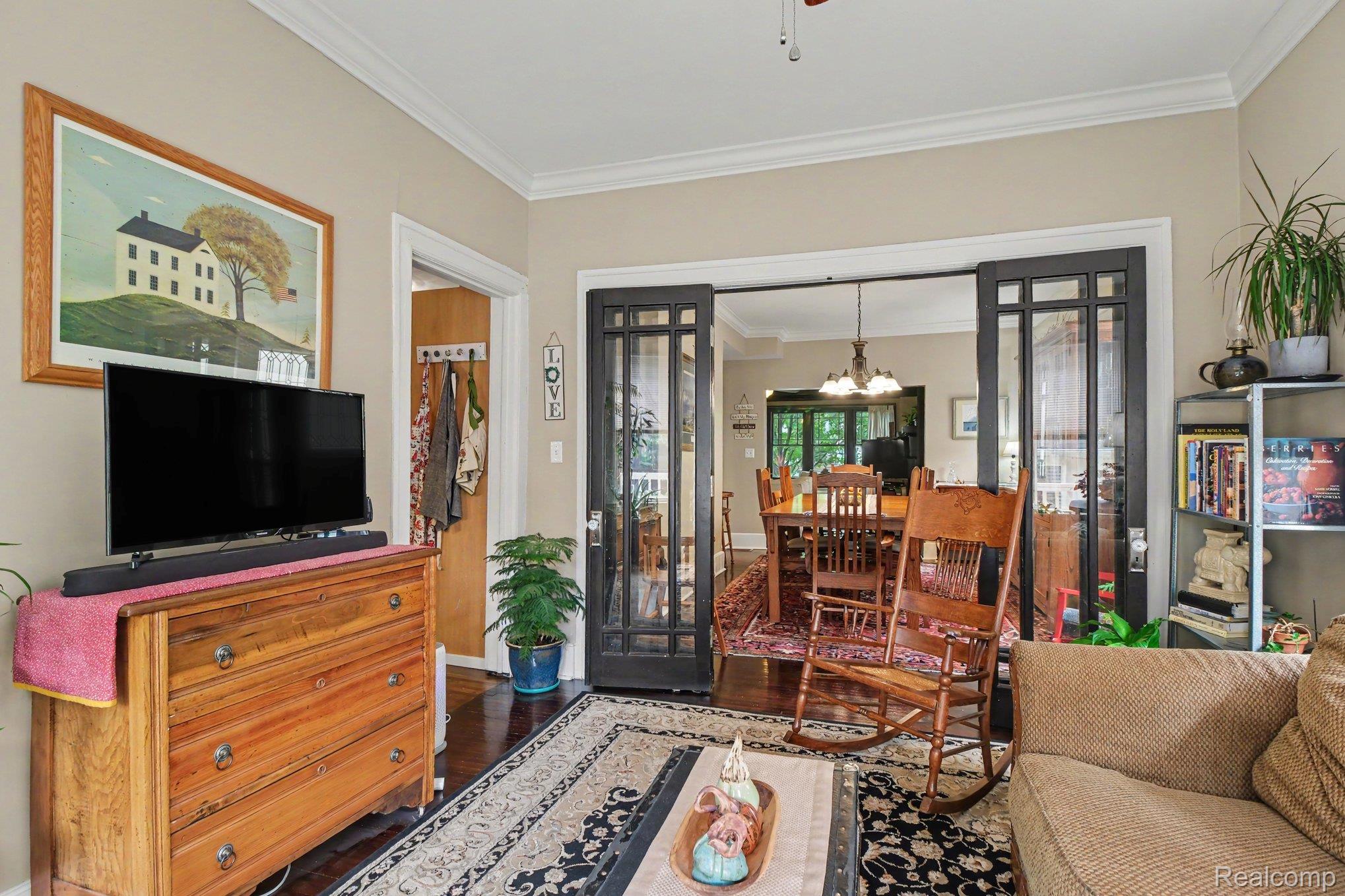 1485 Chicago Boulevard Property Photo 15